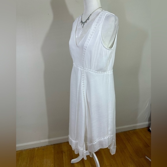 Kings Road.  sz lg dress midi length all white hankie style hem - Picture 6 of 15